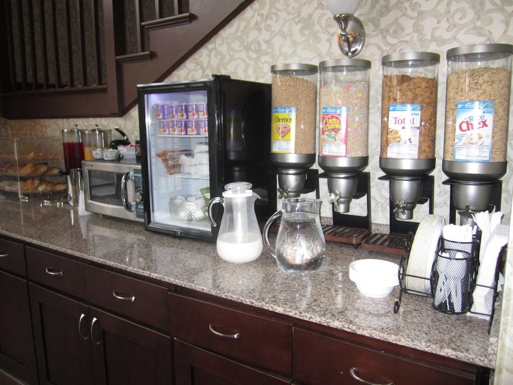 Best Western Plus The Inn & Suites At The Falls Poughkeepsie Esterno foto