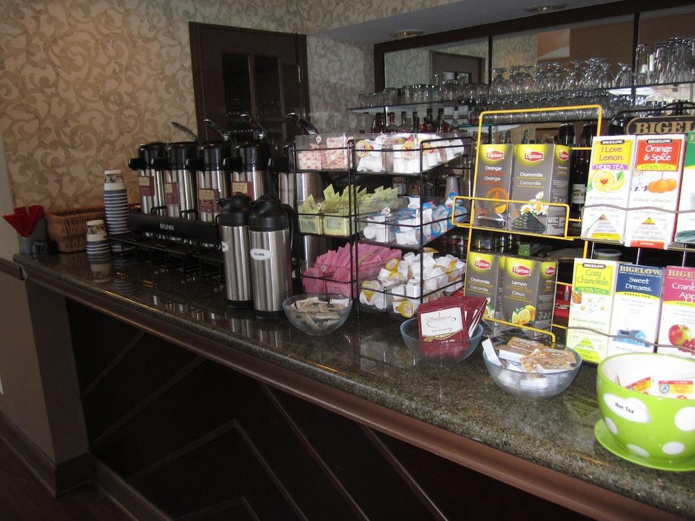 Best Western Plus The Inn & Suites At The Falls Poughkeepsie Esterno foto