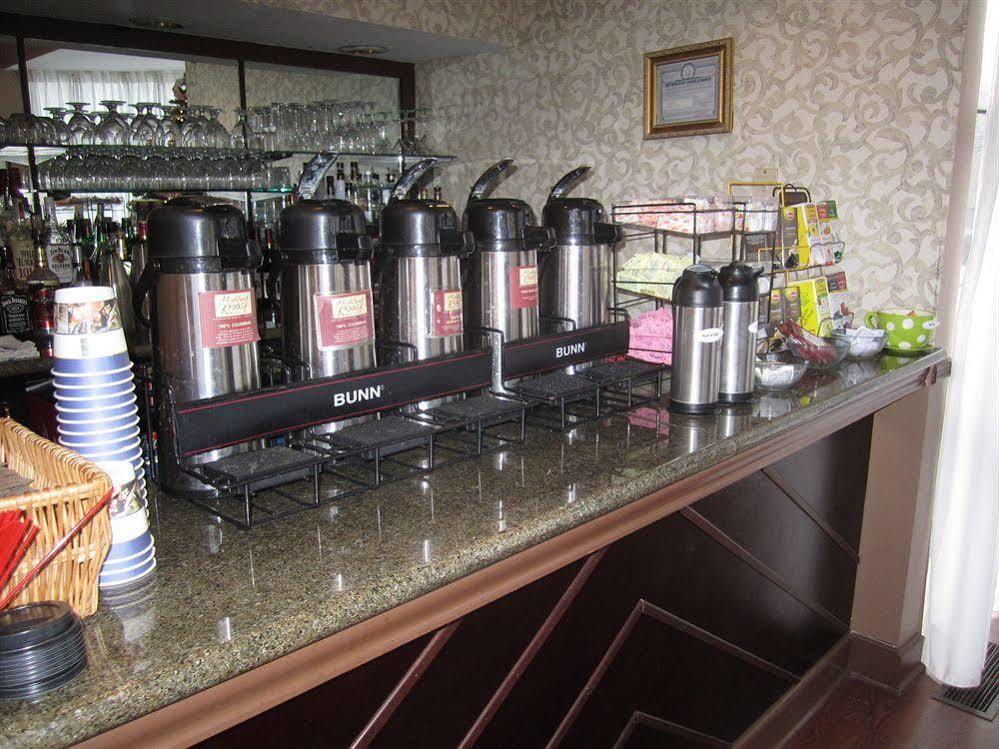 Best Western Plus The Inn & Suites At The Falls Poughkeepsie Esterno foto