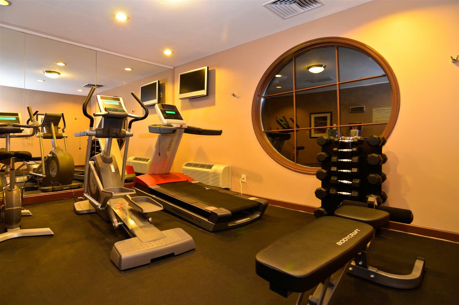 Best Western Plus The Inn & Suites At The Falls Poughkeepsie Esterno foto